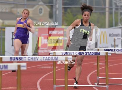 Thumbnail 3 in Sumner vs Emerald Ridge photogallery.