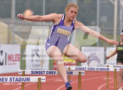 Thumbnail 2 in Sumner vs Emerald Ridge photogallery.