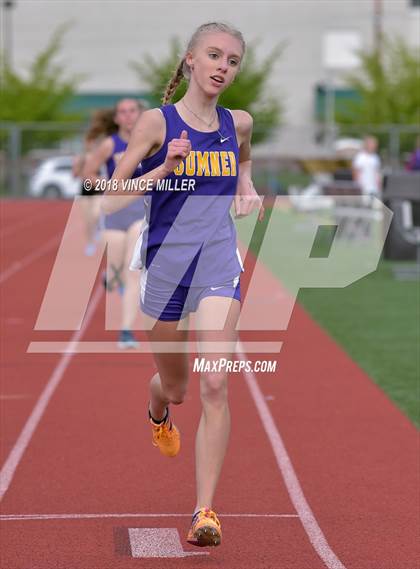 Thumbnail 2 in Sumner vs Emerald Ridge photogallery.