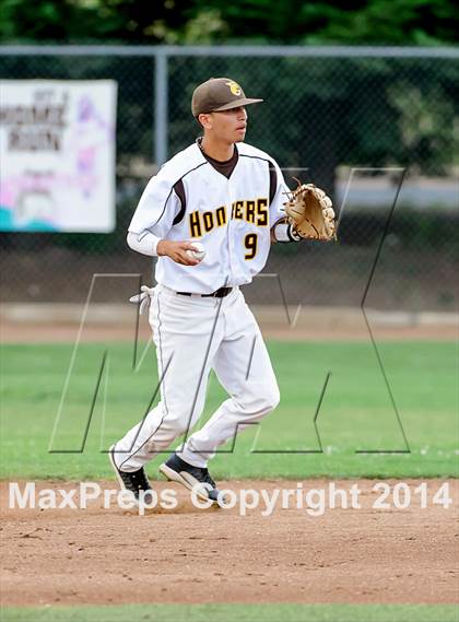 Thumbnail 2 in Lincoln vs Yuba City (CIF SJS D3 Playoff) photogallery.