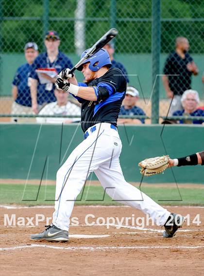 Thumbnail 3 in Lincoln vs Yuba City (CIF SJS D3 Playoff) photogallery.
