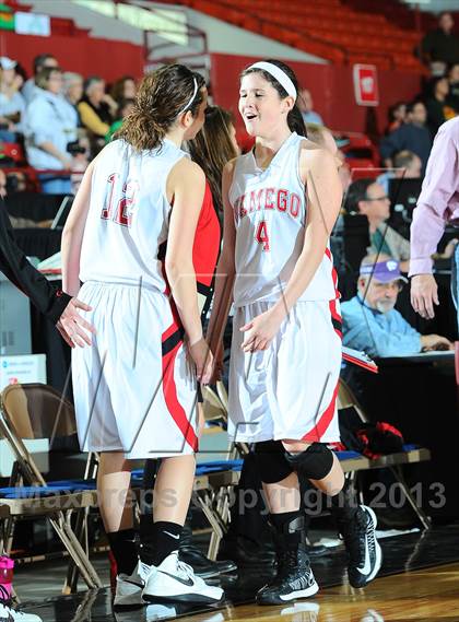Thumbnail 1 in Wamego vs. Pratt (KSHSAA 4A 1st Round) photogallery.