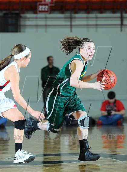 Thumbnail 2 in Wamego vs. Pratt (KSHSAA 4A 1st Round) photogallery.