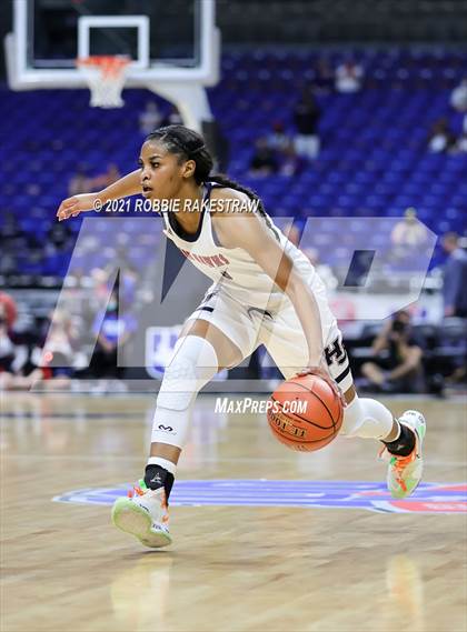 Thumbnail 1 in Hardin-Jefferson vs. Canyon (UIL 4A Final) photogallery.