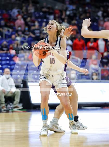 Thumbnail 3 in Hardin-Jefferson vs. Canyon (UIL 4A Final) photogallery.