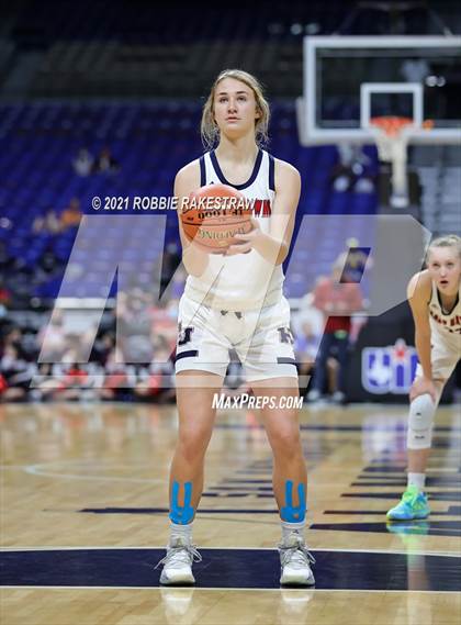Thumbnail 3 in Hardin-Jefferson vs. Canyon (UIL 4A Final) photogallery.