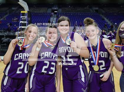 Thumbnail 2 in Hardin-Jefferson vs. Canyon (UIL 4A Final) photogallery.