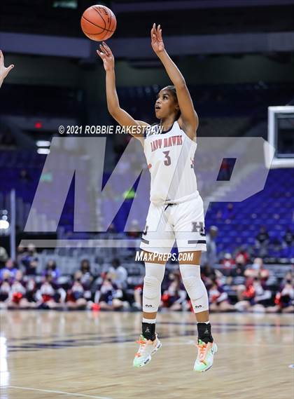 Thumbnail 2 in Hardin-Jefferson vs. Canyon (UIL 4A Final) photogallery.