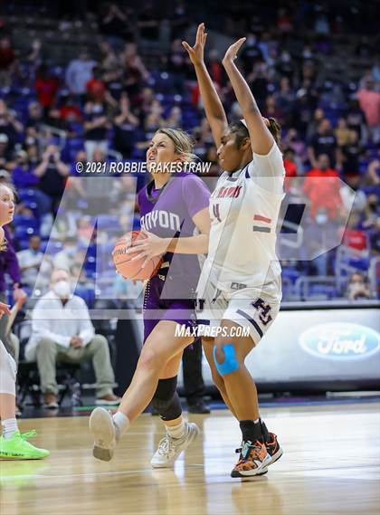 Thumbnail 2 in Hardin-Jefferson vs. Canyon (UIL 4A Final) photogallery.