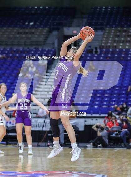 Thumbnail 3 in Hardin-Jefferson vs. Canyon (UIL 4A Final) photogallery.
