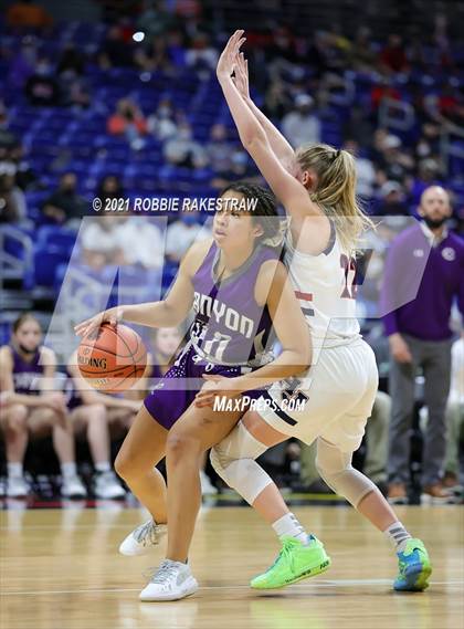 Thumbnail 2 in Hardin-Jefferson vs. Canyon (UIL 4A Final) photogallery.