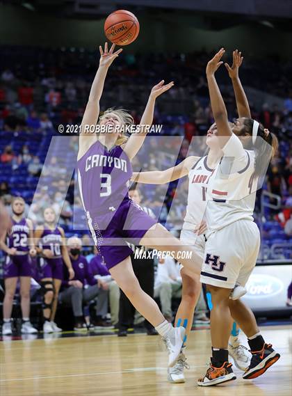 Thumbnail 3 in Hardin-Jefferson vs. Canyon (UIL 4A Final) photogallery.