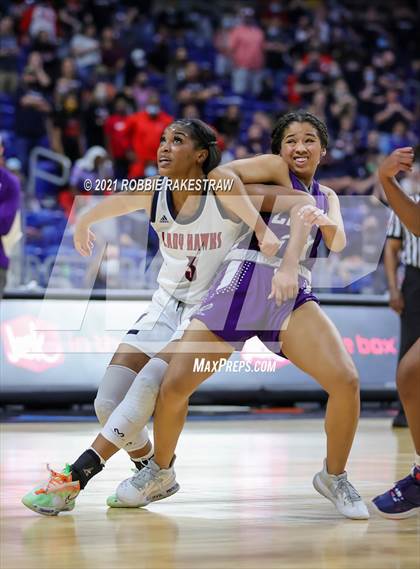 Thumbnail 3 in Hardin-Jefferson vs. Canyon (UIL 4A Final) photogallery.