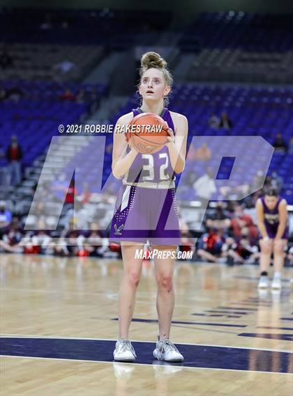 Thumbnail 1 in Hardin-Jefferson vs. Canyon (UIL 4A Final) photogallery.