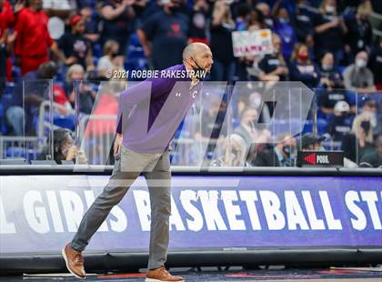 Thumbnail 3 in Hardin-Jefferson vs. Canyon (UIL 4A Final) photogallery.
