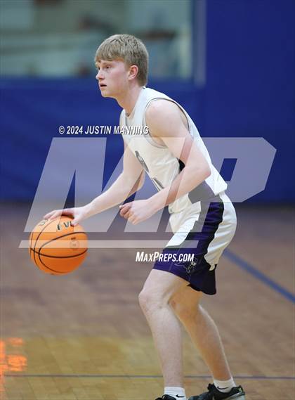 Thumbnail 3 in Centerpoint vs. Lakeside (AAA 3A-4 Regional Round 1) photogallery.