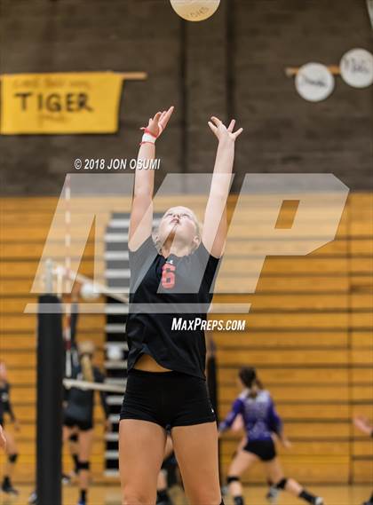 Thumbnail 1 in Atascadero vs. Centennial photogallery.