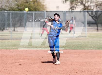 Thumbnail 3 in Florence vs. Bagdad photogallery.