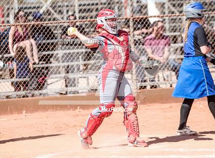 Thumbnail 1 in Florence vs. Bagdad photogallery.