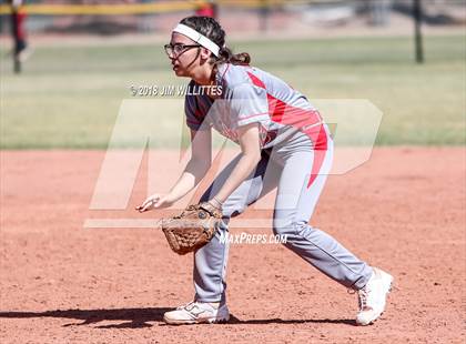 Thumbnail 3 in Florence vs. Bagdad photogallery.