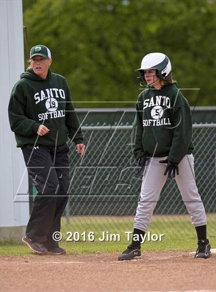 Thumbnail 3 in Santo vs Perrin (Game 1) photogallery.