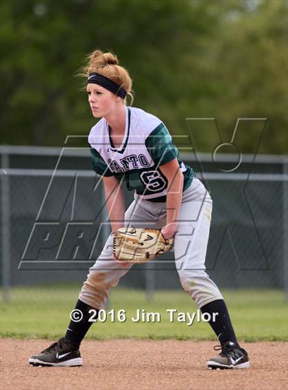 Thumbnail 2 in Santo vs Perrin (Game 1) photogallery.