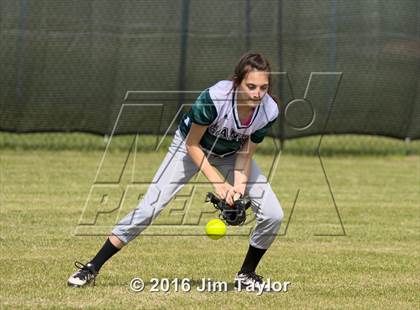 Thumbnail 1 in Santo vs Perrin (Game 1) photogallery.