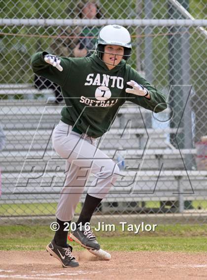 Thumbnail 3 in Santo vs Perrin (Game 1) photogallery.