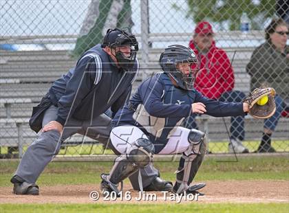Thumbnail 2 in Santo vs Perrin (Game 1) photogallery.