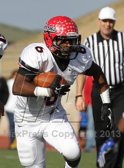 Thumbnail 2 in Cedar Hill @ Cooper (UIL 5A D2 Regional Playoff) photogallery.