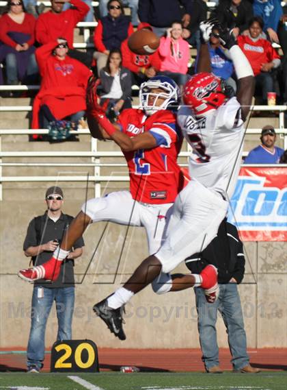 Thumbnail 2 in Cedar Hill @ Cooper (UIL 5A D2 Regional Playoff) photogallery.