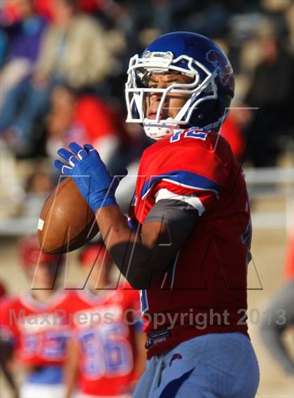 Thumbnail 2 in Cedar Hill @ Cooper (UIL 5A D2 Regional Playoff) photogallery.
