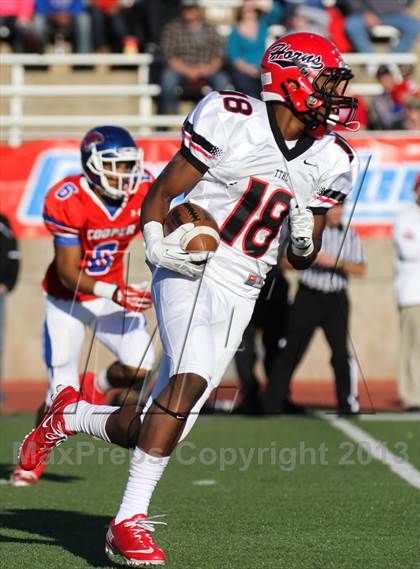 Thumbnail 2 in Cedar Hill @ Cooper (UIL 5A D2 Regional Playoff) photogallery.