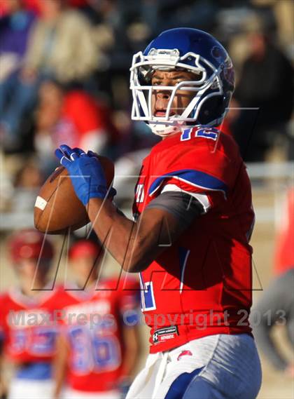 Thumbnail 1 in Cedar Hill @ Cooper (UIL 5A D2 Regional Playoff) photogallery.