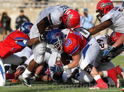 Thumbnail 2 in Cedar Hill @ Cooper (UIL 5A D2 Regional Playoff) photogallery.