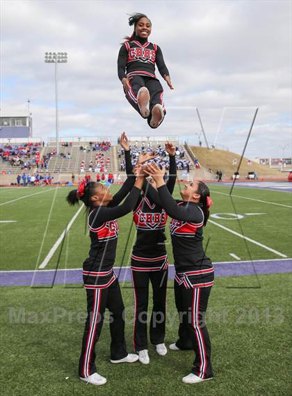 Thumbnail 2 in Cedar Hill @ Cooper (UIL 5A D2 Regional Playoff) photogallery.