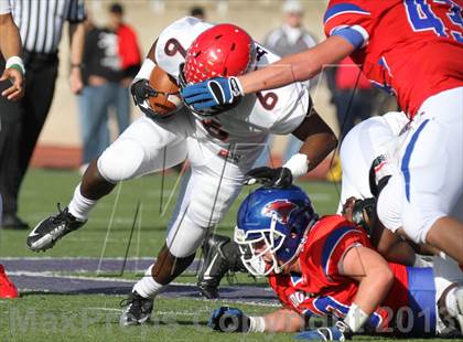 Thumbnail 3 in Cedar Hill @ Cooper (UIL 5A D2 Regional Playoff) photogallery.