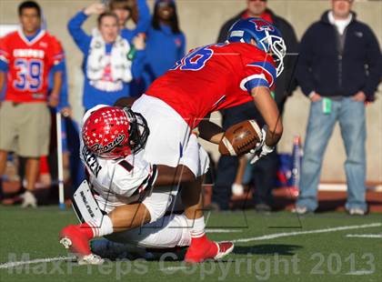 Thumbnail 2 in Cedar Hill @ Cooper (UIL 5A D2 Regional Playoff) photogallery.