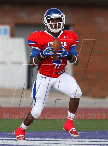 Thumbnail 3 in Cedar Hill @ Cooper (UIL 5A D2 Regional Playoff) photogallery.