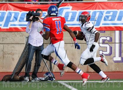Thumbnail 2 in Cedar Hill @ Cooper (UIL 5A D2 Regional Playoff) photogallery.