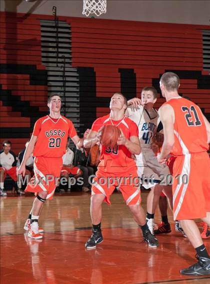 Thumbnail 1 in Blaine @ Osseo photogallery.