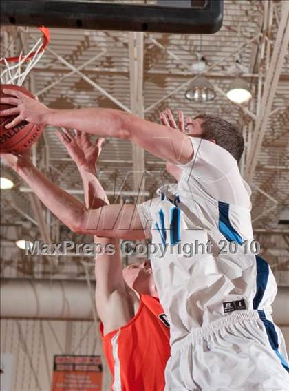 Thumbnail 3 in Blaine @ Osseo photogallery.