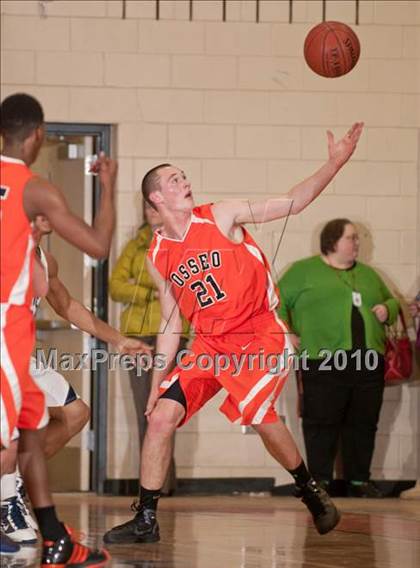 Thumbnail 3 in Blaine @ Osseo photogallery.