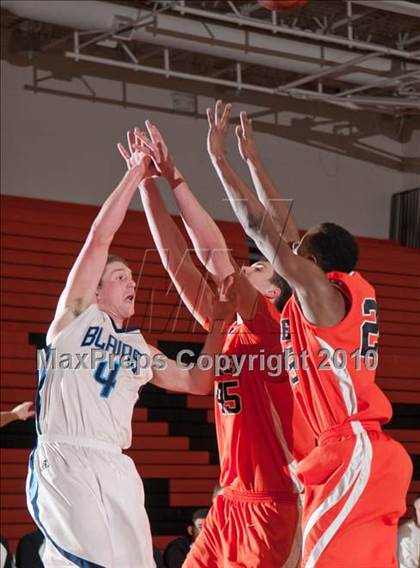Thumbnail 3 in Blaine @ Osseo photogallery.