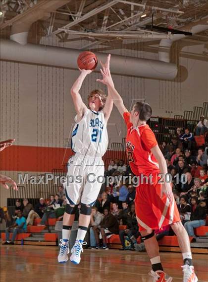 Thumbnail 3 in Blaine @ Osseo photogallery.