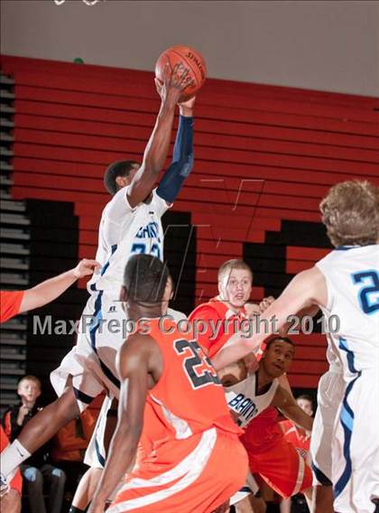Thumbnail 3 in Blaine @ Osseo photogallery.
