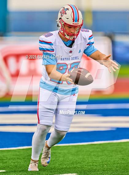 Thumbnail 3 in Bayou Bowl photogallery.