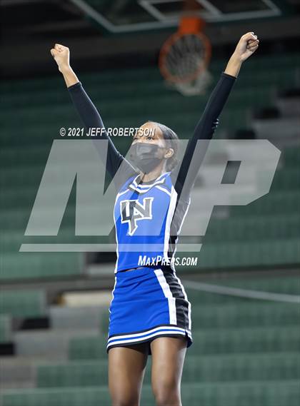 Thumbnail 2 in Kalamazoo Central/Norrix (MHSAA District Competition) photogallery.