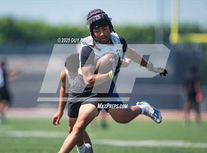 Thumbnail 2 in La Sierra vs Servite (7 on 7 Brave 8 Invitational) photogallery.