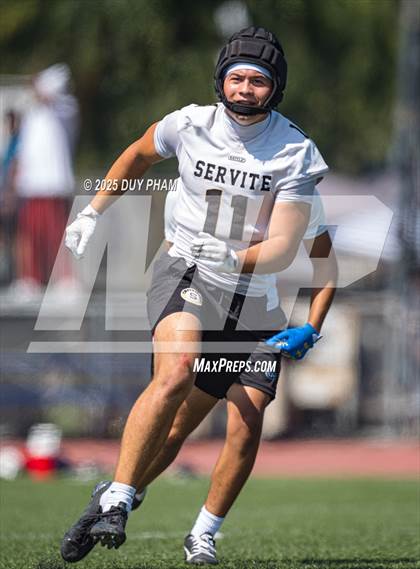 Thumbnail 3 in La Sierra vs Servite (7 on 7 Brave 8 Invitational) photogallery.
